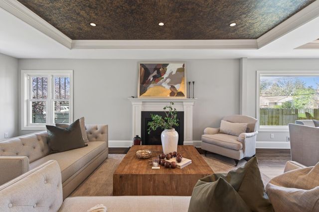 6008 Virginia Avenue S, Edina, MN 55424