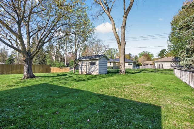 6008 Virginia Avenue S, Edina, MN 55424