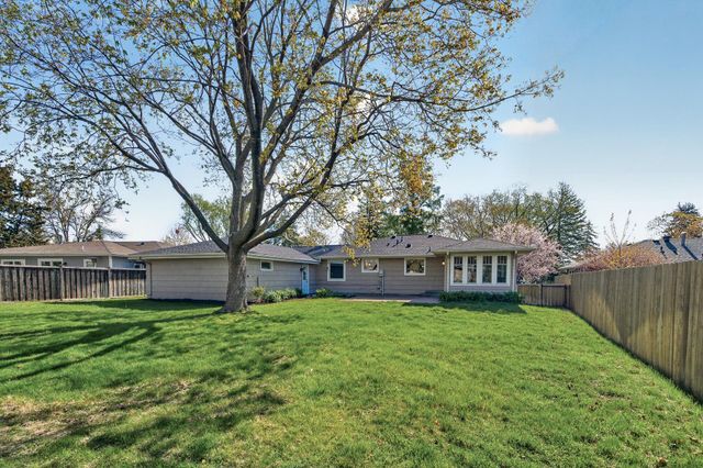 6008 Virginia Avenue S, Edina, MN 55424