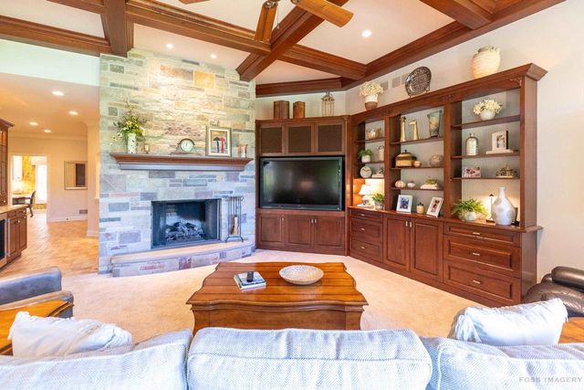 4743 Delmara Road, Middleton, WI 53562