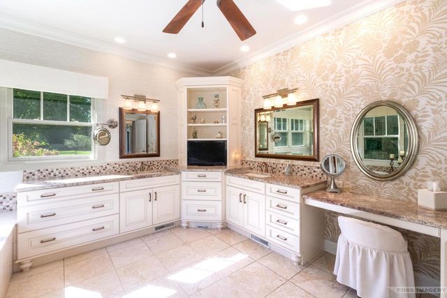 4743 Delmara Road, Middleton, WI 53562