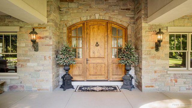 4743 Delmara Road, Middleton, WI 53562