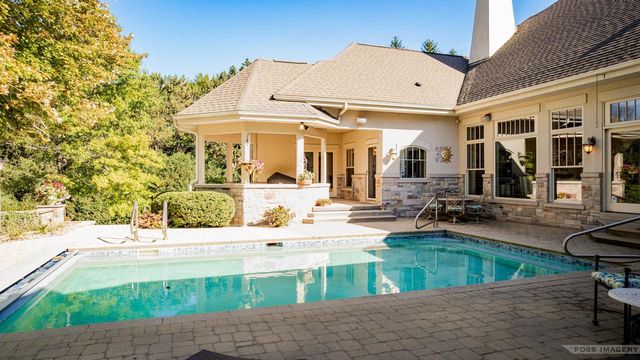 4743 Delmara Road, Middleton, WI 53562