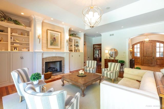 4743 Delmara Road, Middleton, WI 53562