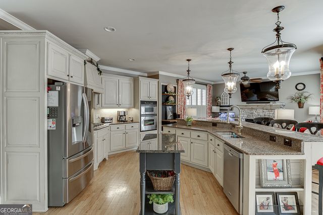 2930 Aquitania Lane, Cumming, GA 30040