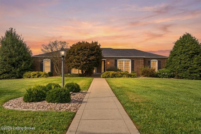 2748 Bloomfield Rd, Taylorsville, KY 40071