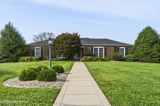 2748 Bloomfield Rd, Taylorsville, KY 40071
