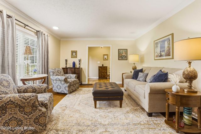 2748 Bloomfield Rd, Taylorsville, KY 40071