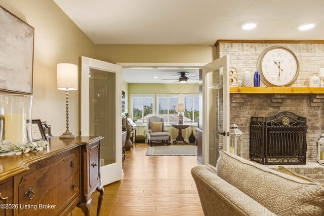 2748 Bloomfield Rd, Taylorsville, KY 40071