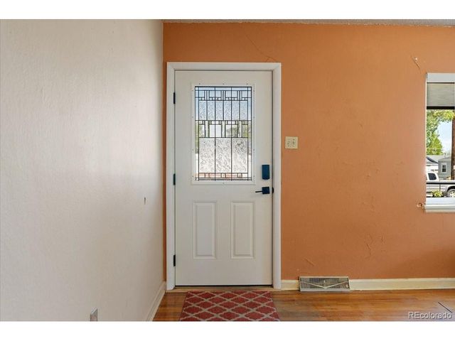 920 Central Ct, Pueblo, CO 81003