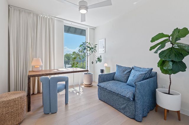 1600 S 1st ST 410, Austin, TX 78704