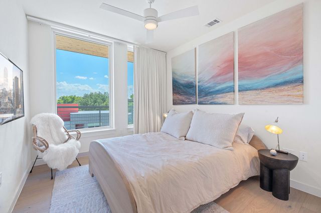 1600 S 1st ST 410, Austin, TX 78704