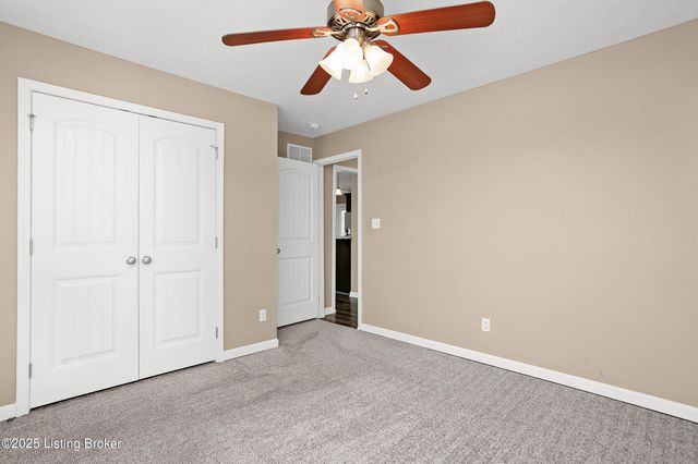 105 Fox Ridge Rd, Bardstown, KY 40004