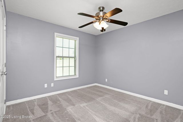 105 Fox Ridge Rd, Bardstown, KY 40004