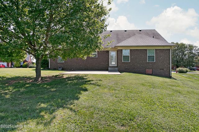 105 Fox Ridge Rd, Bardstown, KY 40004