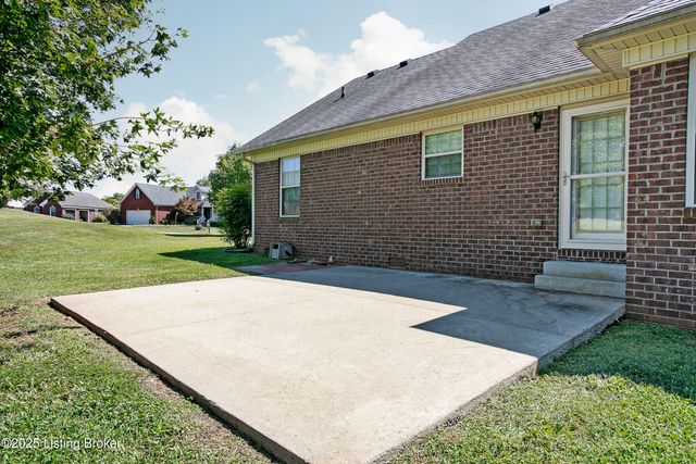 105 Fox Ridge Rd, Bardstown, KY 40004