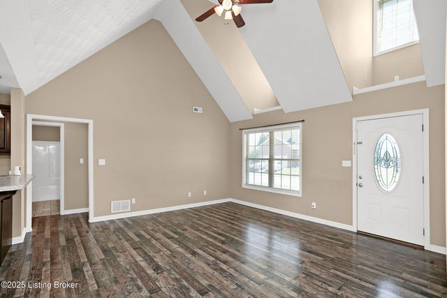 105 Fox Ridge Rd, Bardstown, KY 40004