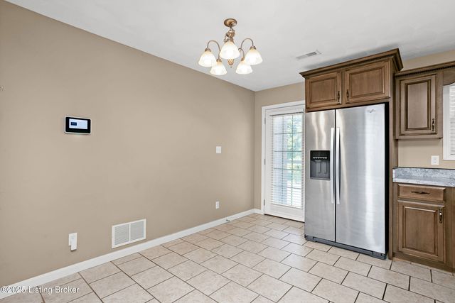 105 Fox Ridge Rd, Bardstown, KY 40004