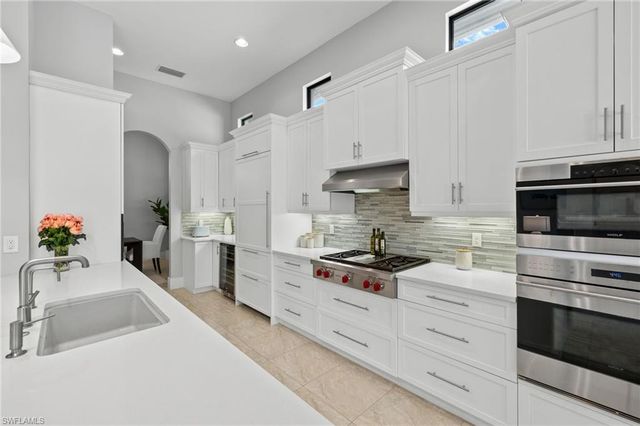 14726 RESERVE LN, Naples, FL 34109