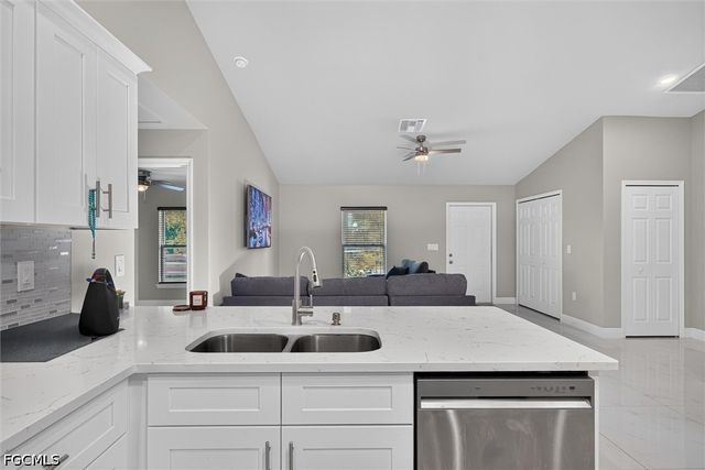 2701 Darlene PL, Lehigh Acres, FL 33971