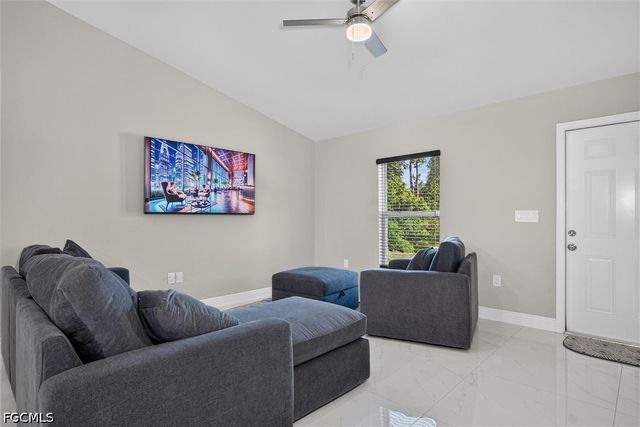2701 Darlene PL, Lehigh Acres, FL 33971