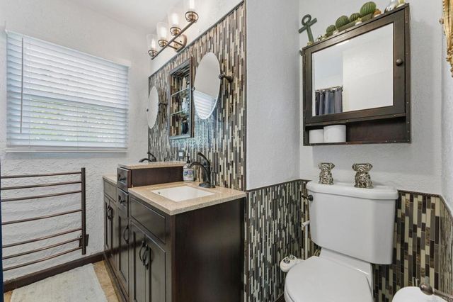 5725 Dream Street, San Diego, CA 92114