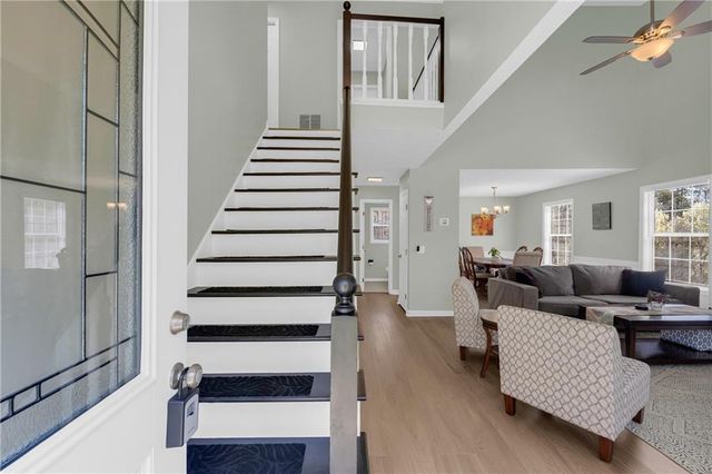 4605 Creek Bluff Drive, Sugar Hill, GA 30518