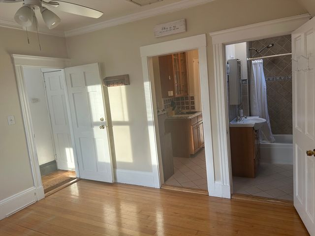 160 Washington St 4, Boston, MA 02135