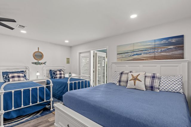 100 Sandprint Circle, Destin, FL 32541