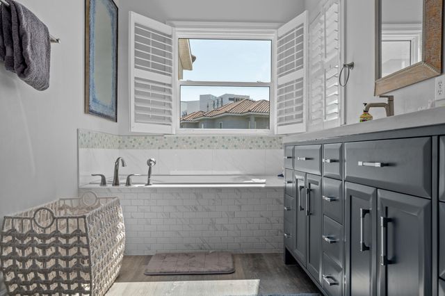 100 Sandprint Circle, Destin, FL 32541