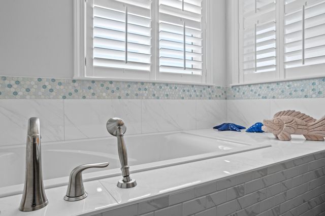 100 Sandprint Circle, Destin, FL 32541