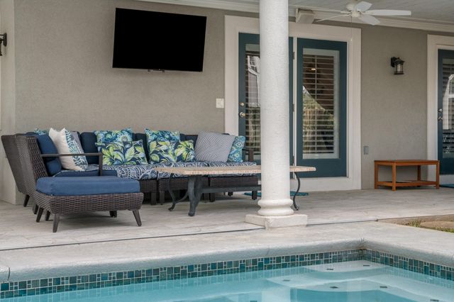 100 Sandprint Circle, Destin, FL 32541