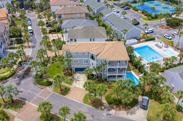 100 Sandprint Circle, Destin, FL 32541