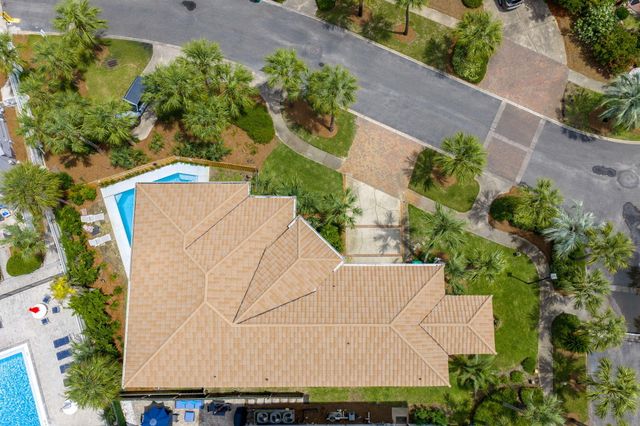 100 Sandprint Circle, Destin, FL 32541