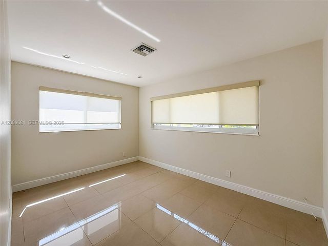 321 NE 29th St, Boca Raton, FL 33431