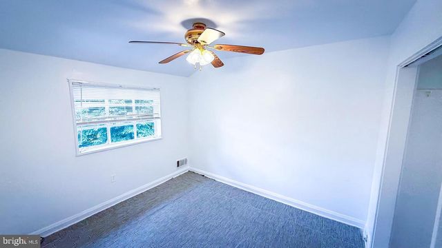 617 BRISBANE, Baltimore, MD 21229