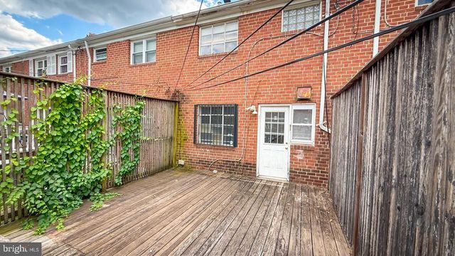 617 BRISBANE, Baltimore, MD 21229