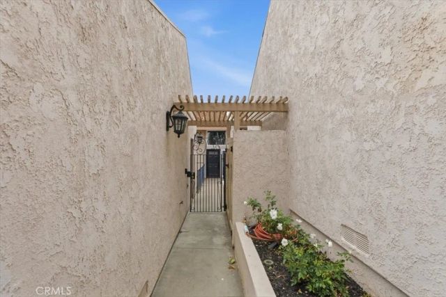 2272 El Capitan Drive, Riverside, CA 92506