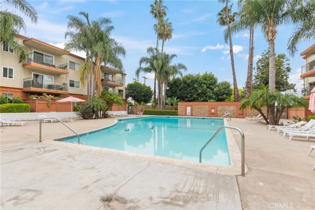 400 N Acacia Avenue B12, Fullerton, CA 92831