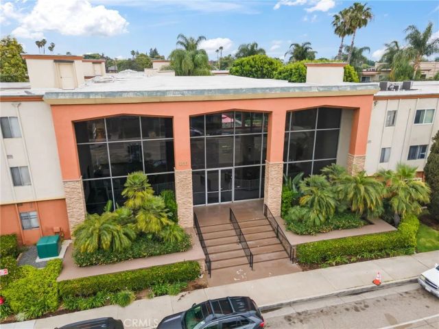 400 N Acacia Avenue B12, Fullerton, CA 92831