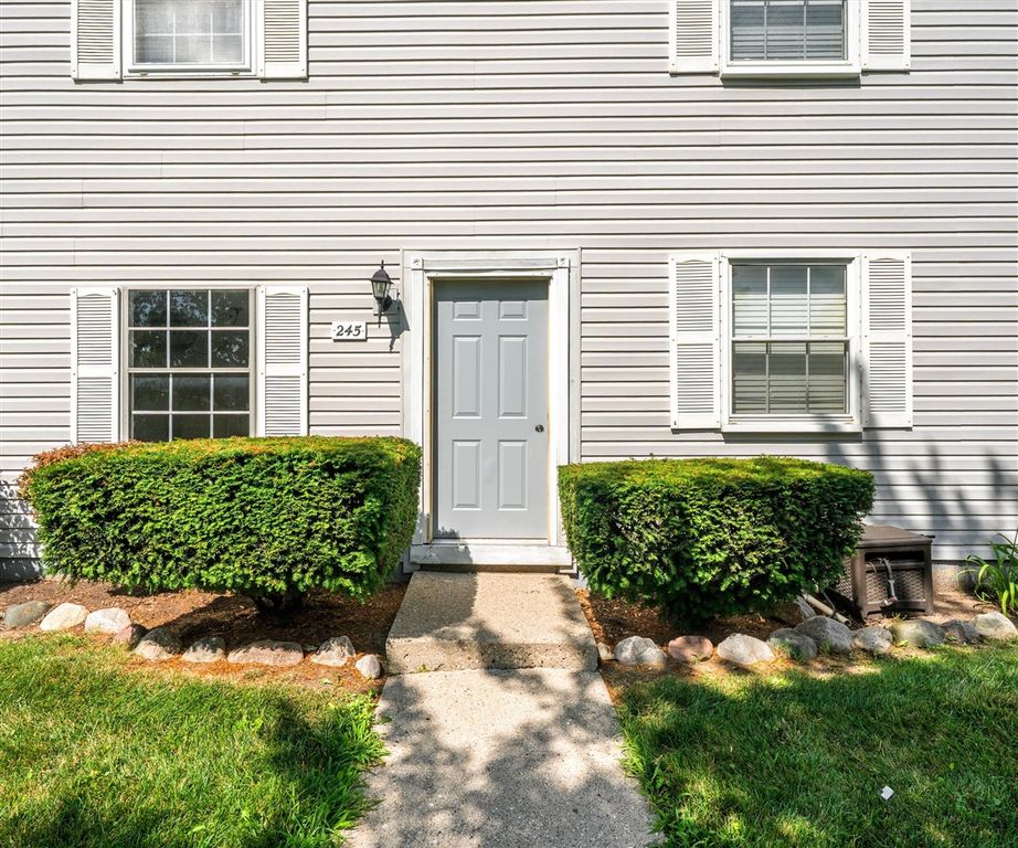 245 Lake Village Drive, Walled Lake, MI 48390
