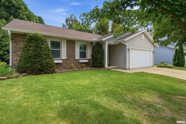 5506 N LEAWOOD Court, Peoria, IL 61615