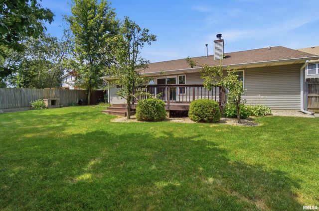 5506 N LEAWOOD Court, Peoria, IL 61615