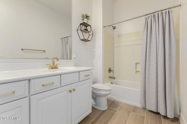 3953 E MIA Lane, Gilbert, AZ 85298