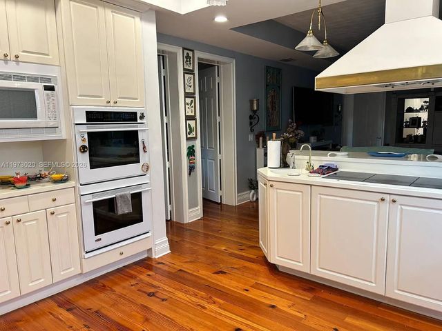 26800 SW 202nd Ave, Homestead, FL 33031