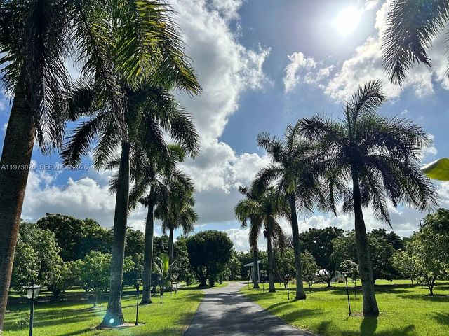 26800 SW 202nd Ave, Homestead, FL 33031