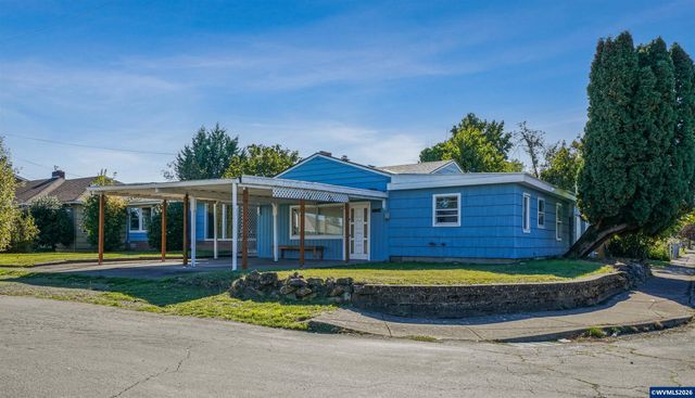 2806-2808 Livingston St NE, Salem, OR 97301