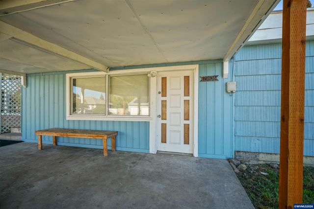 2806-2808 Livingston St NE, Salem, OR 97301