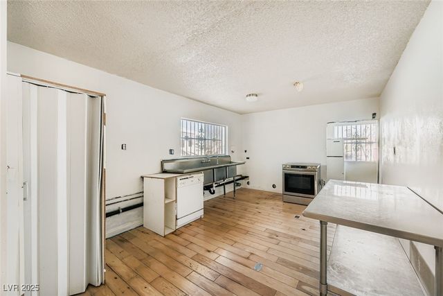 908 Rockaway Street, Las Vegas, NV 89145