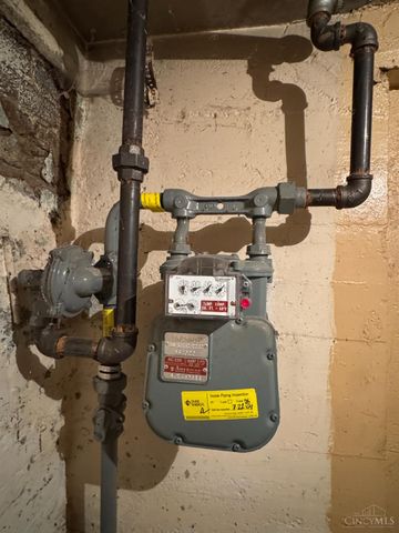 1740 Garden Lane, Cincinnati, OH 45237